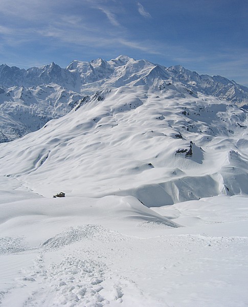 Col d'Anterne : début de la descente sous le col.