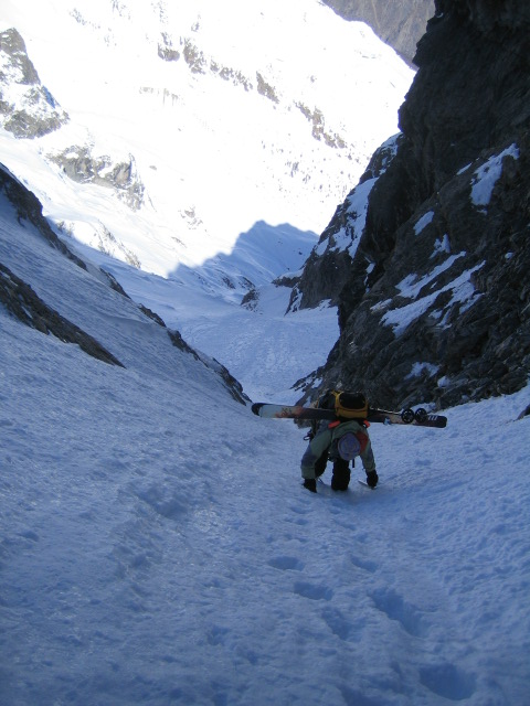 Tour de la Meije 2008 : dans le couloir du serré du savon