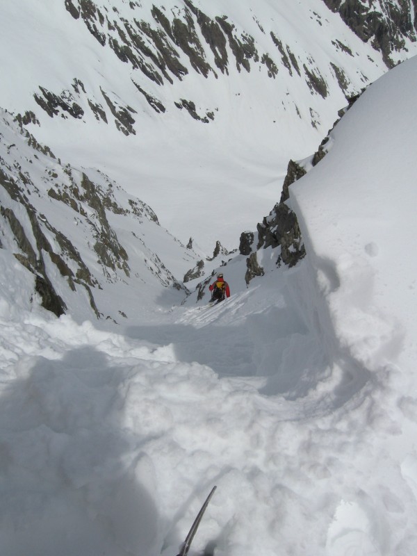Corniche passée à skis : Bon remplissage du haut