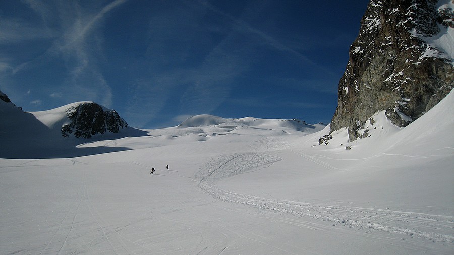 Petit Mont Collon : Un dernier glacier Plat pour rejoindre les Vignettes