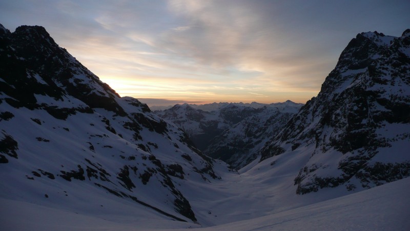 Aube au Selé : Petit jour sur le Vallon du Selé