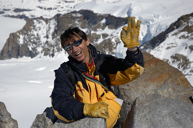 Bruno : en termine avec la cheminée et débouche au sommet