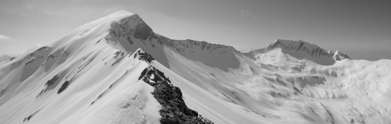 Col de montagne haute : Le Mouure Froid au bout de la crête