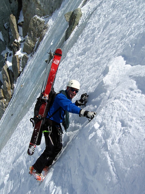 Col de Saleina : Belles plaques de glace bleue