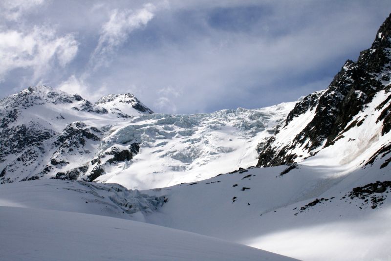Glacier de Valsorey d'en bas : petit couloir en rive droite pour le passage