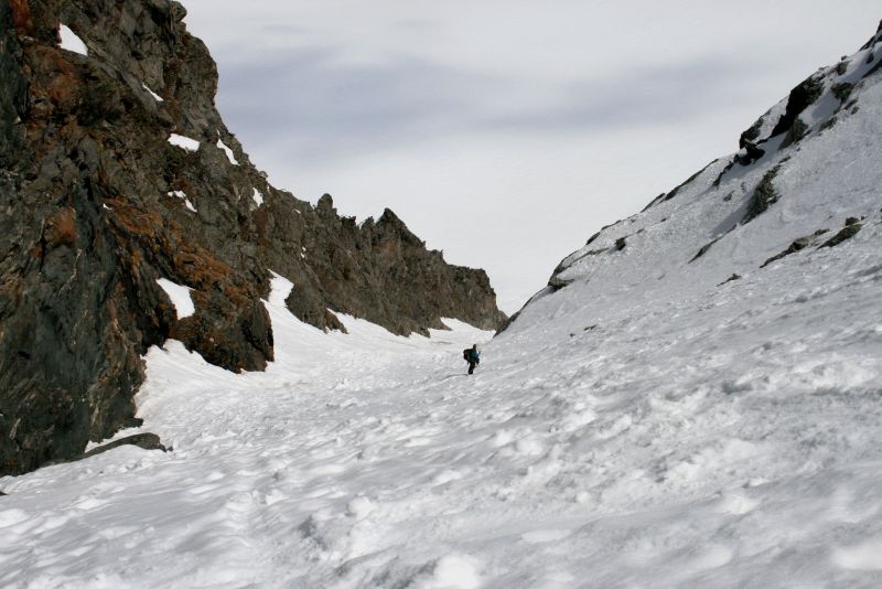 Couloir rive gauche : neige trop ramollie, mais on voulait le faire