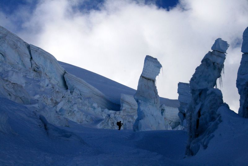 Montée au Tournelon Blanc : Hallucinant cette ambiance ; ça donnerait envie de taper le glaçon