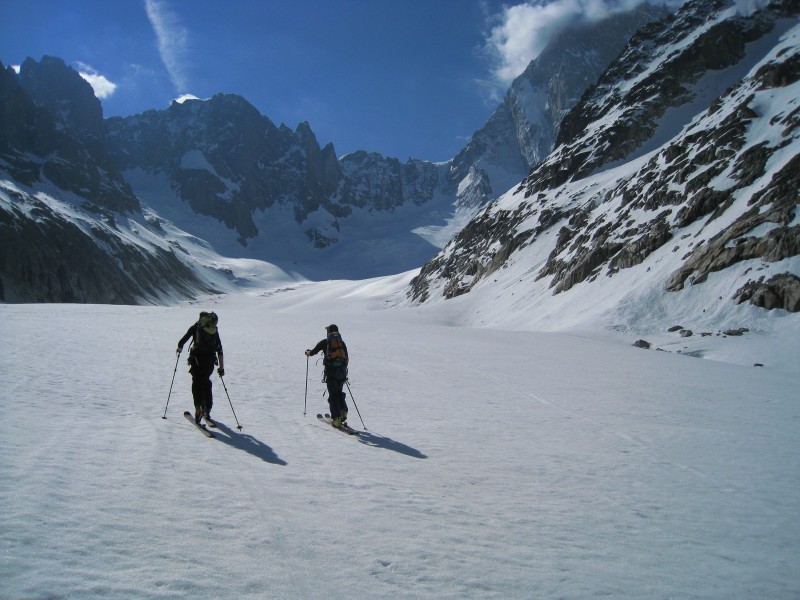 Aiguille de l'éboulement : Montée sur le glacier de Léschaux