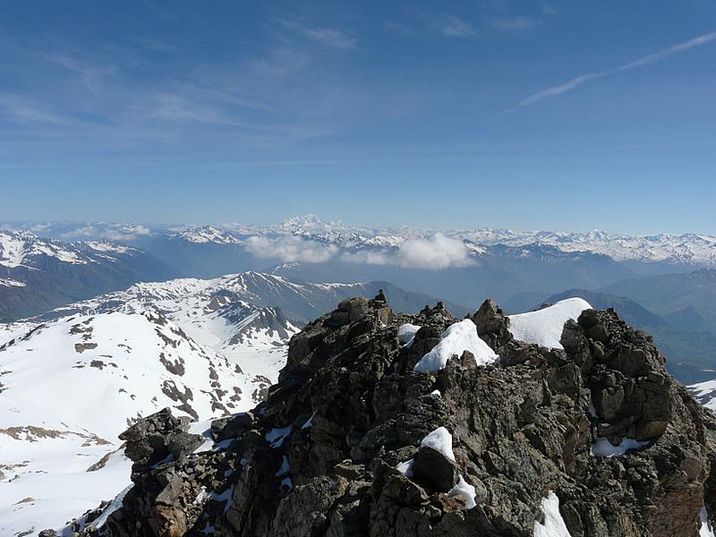 Cimes de la Cochette : Vue sur le N et le Mt Blanc depuis le sommet