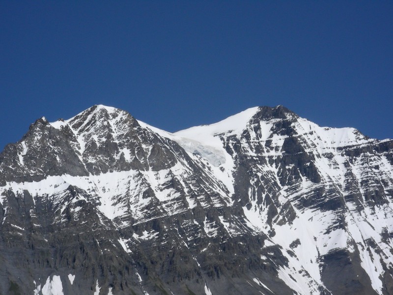 Grande Casse - Pointe Mathews : Normalement, la vue au sommet, c'est pas comme la photo précédente, c'est plutôt ça quand on arrive en été!!