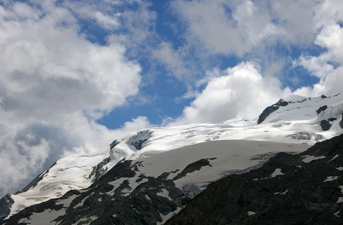 Vue d'ensemble : de la crête Grande Parei / Sache.