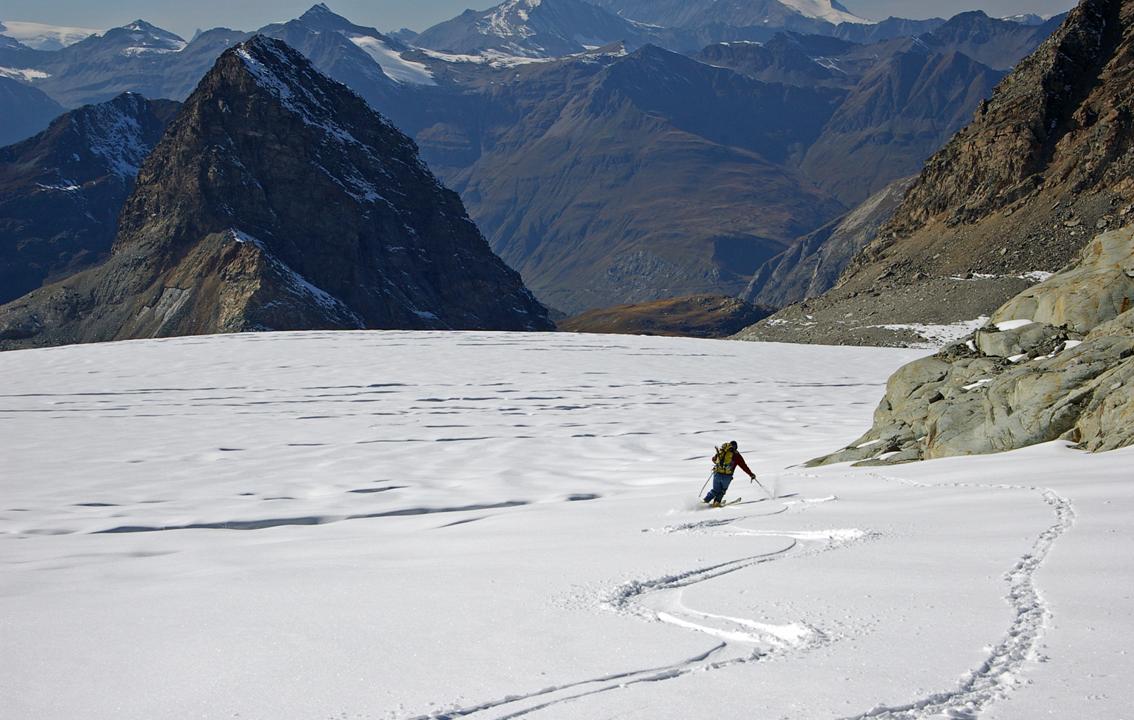 1ère godille : Retrouver les automatismes, sur une pente qui est tout simplement sympa!