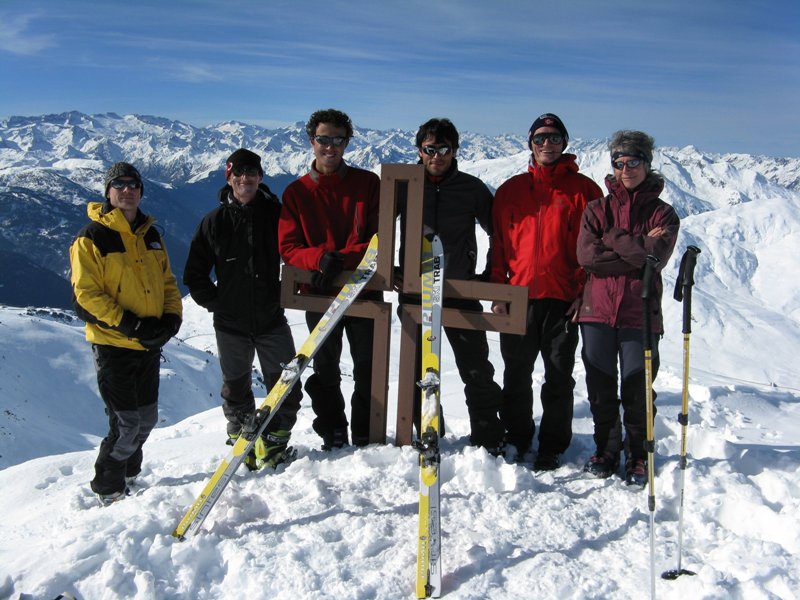 Sommet : Le groupe du jour