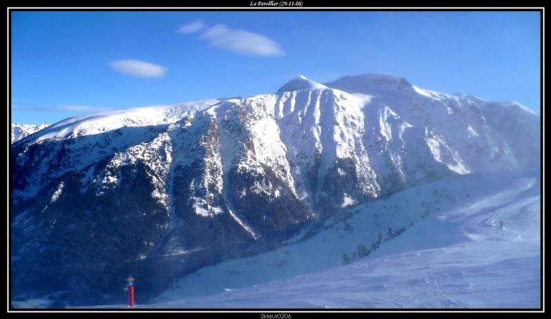 Le Taillerfer : Vue sur le Taillefer avant l'arrivée des nuages.