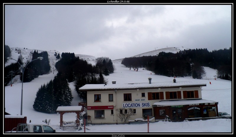 Front de neige : Le bas des pistes de l'Alpe du Grand Serre - 1460m.