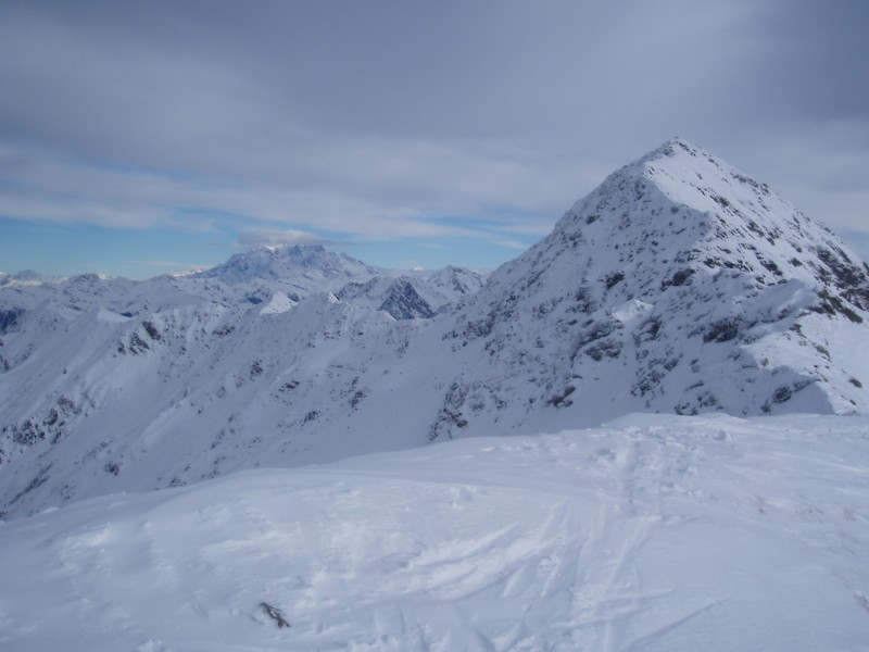 Mont Blanc et Grand Arc : Montée au Grand Arc déneigée