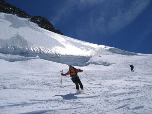 Rimpfischhorn : Poudreuse au pied du Rimpfischhorn