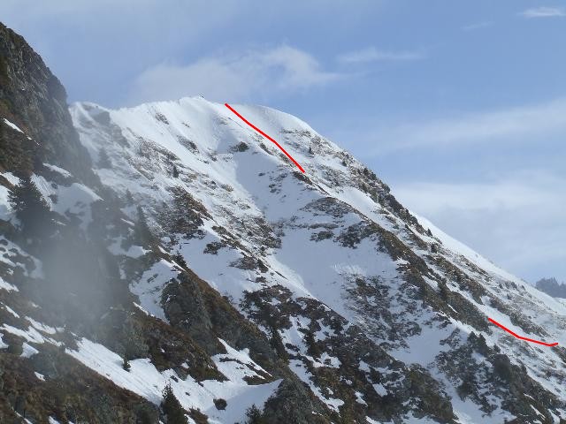 #4 Pointe Lapaz : Le couloir de la pointe Lapaz, vu depuis le col de l Pointe Lapaz : Le couloir de la pointe Lapaz, vu depuis le col de l'aiguillette des Houches .