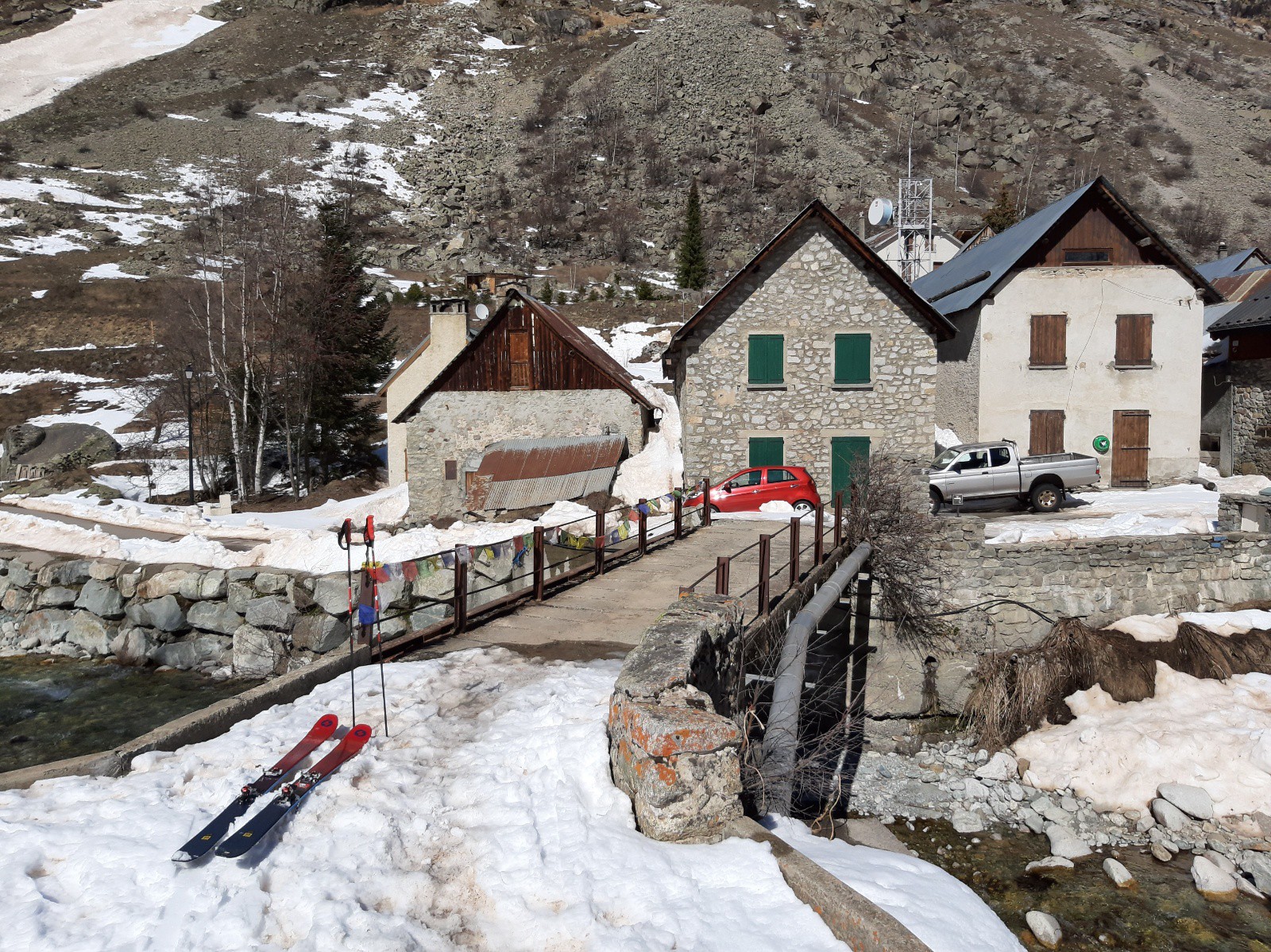 Retour aux Etages à ski