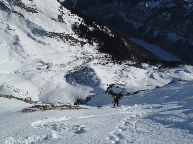 Le haut : Neige difficile