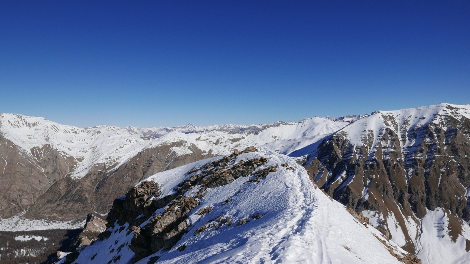 Grand Pic de Roche Brune; pour les fouineurs y'a un bout du Mont Blanc !