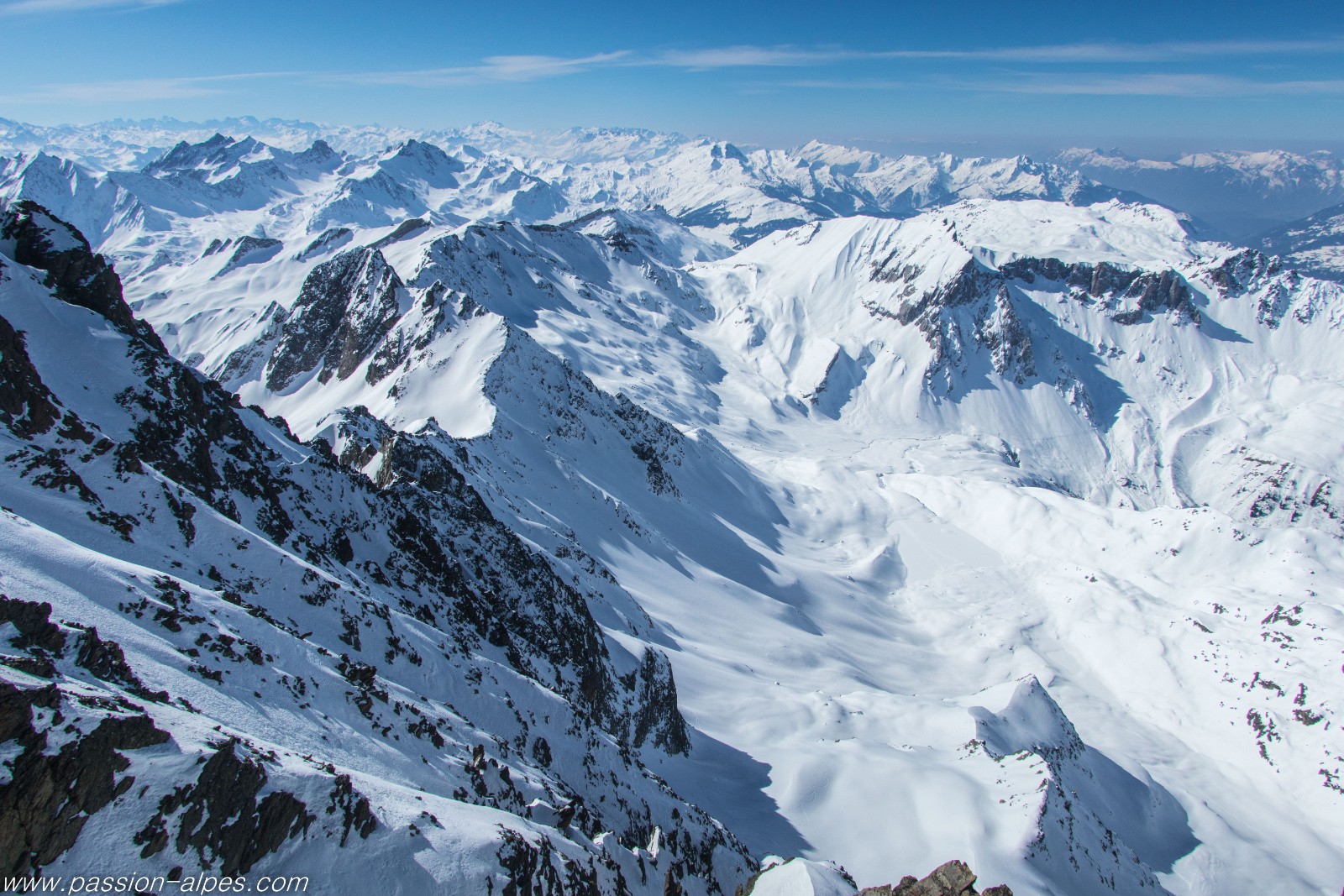 Vue sur le vallon des Jovets