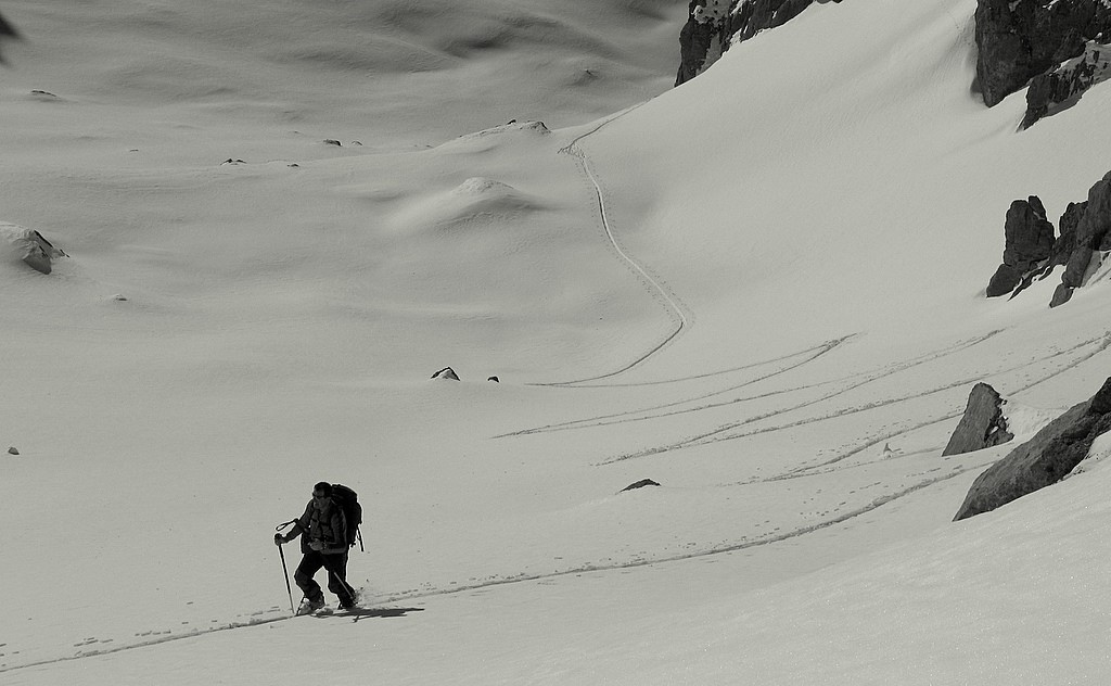 Dans la combe Sud : Ca commence à monter