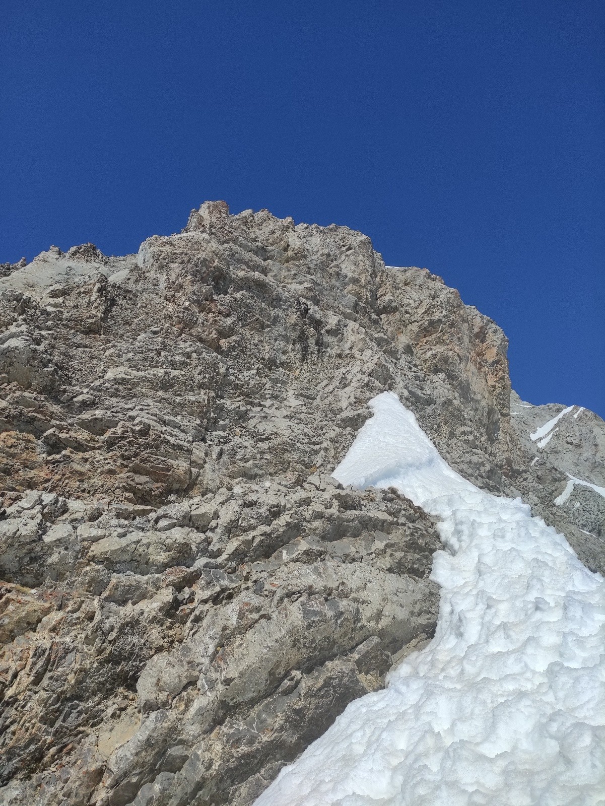 &nbsp;pied&nbsp; Pointe Percée,&nbsp;