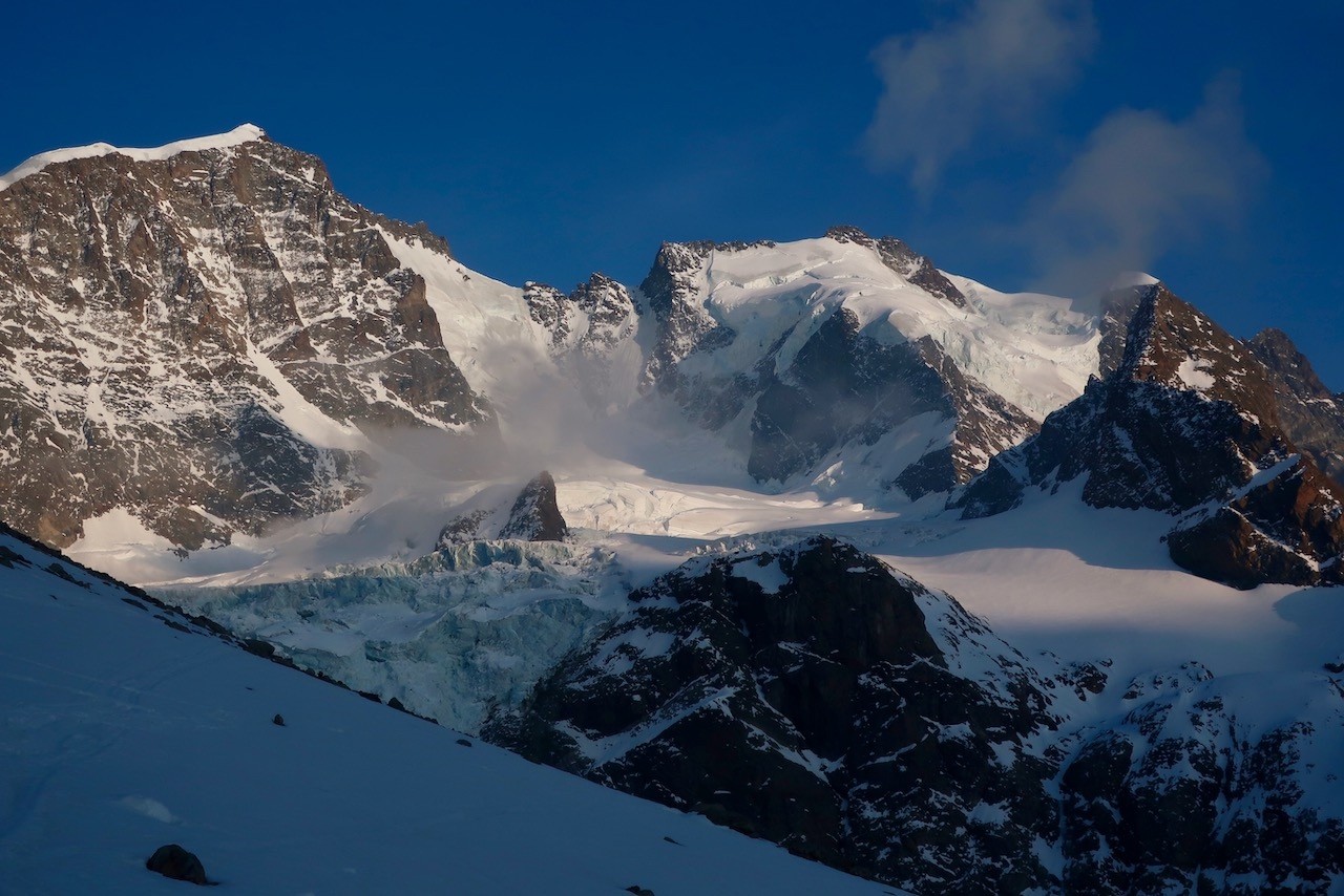 Bernina (face NW) et piz Roseg