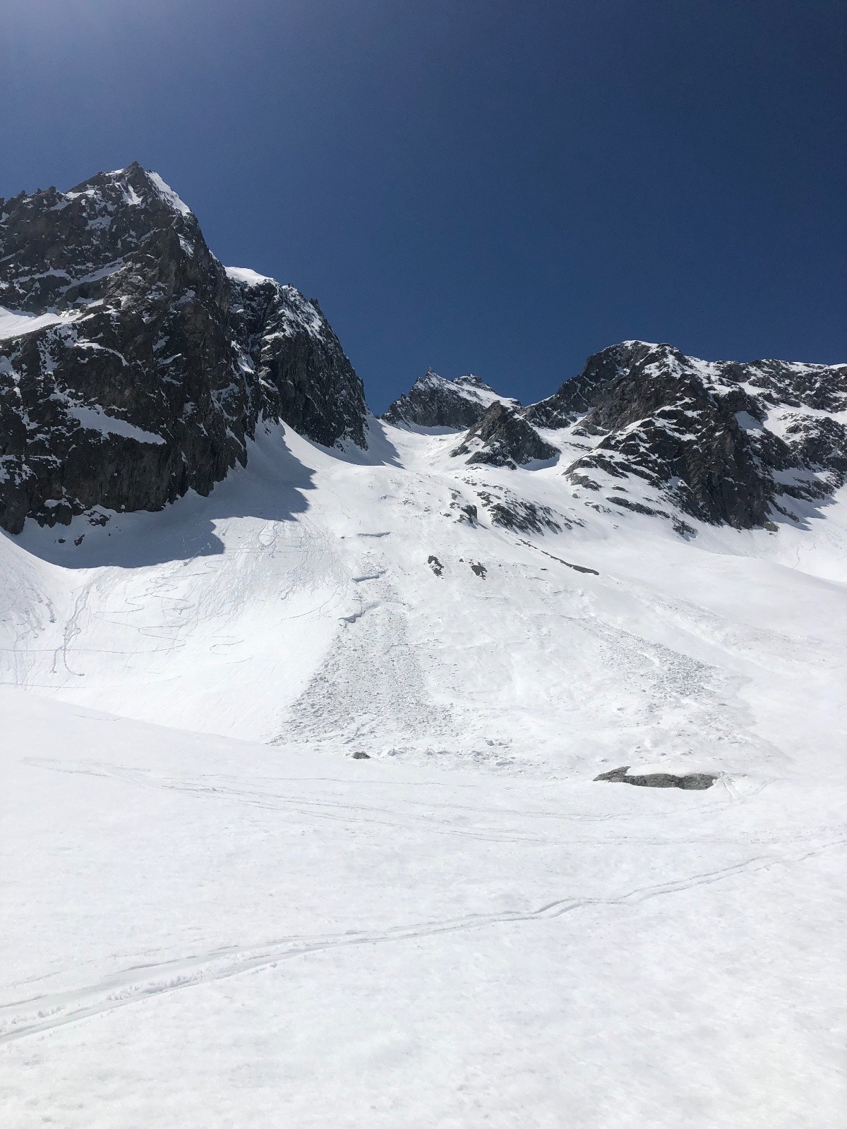 Glacier du Rif de la Planche et brèche Clothilde à gauche