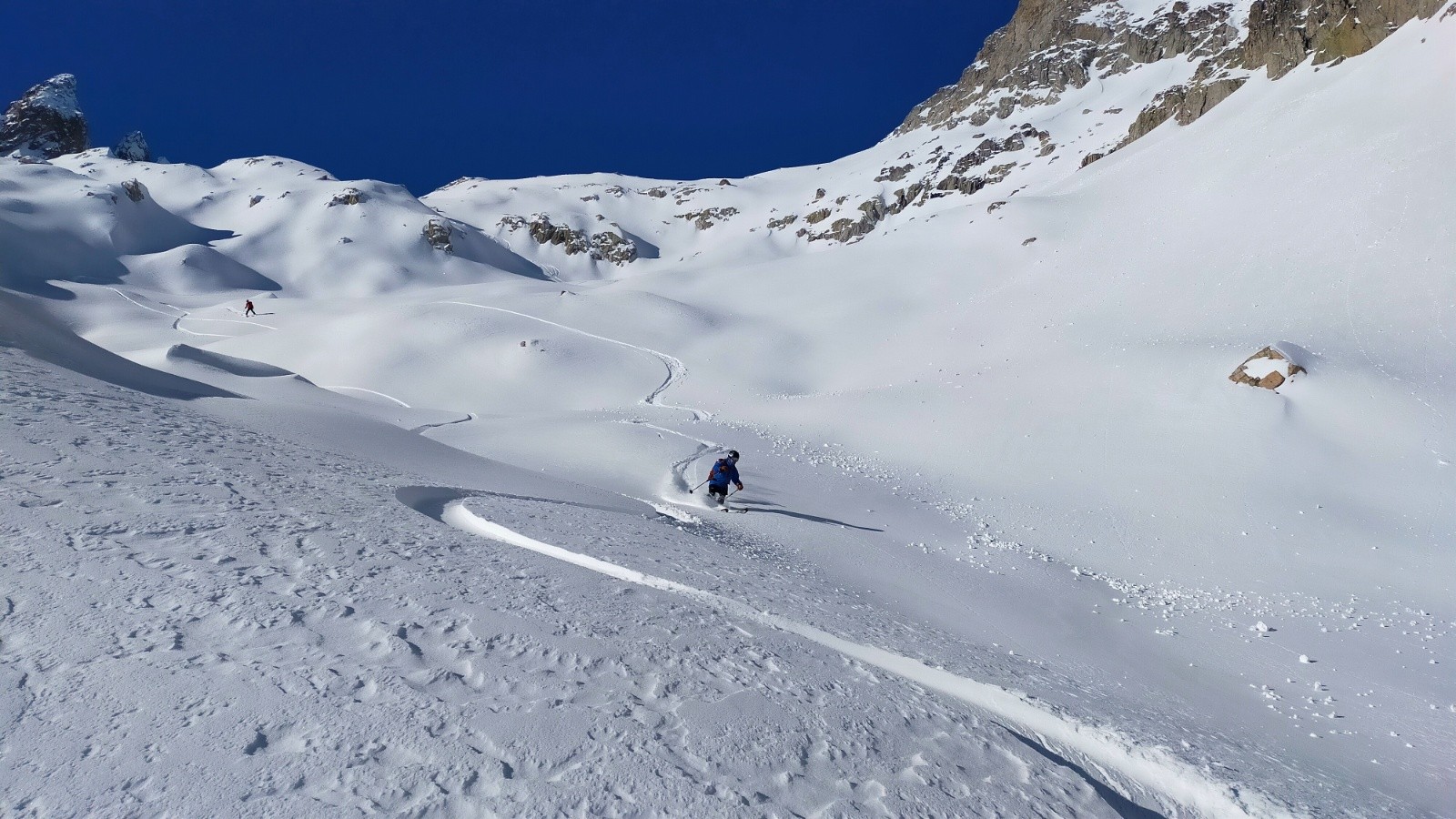 &nbsp;Belle poudreuse facile à skier