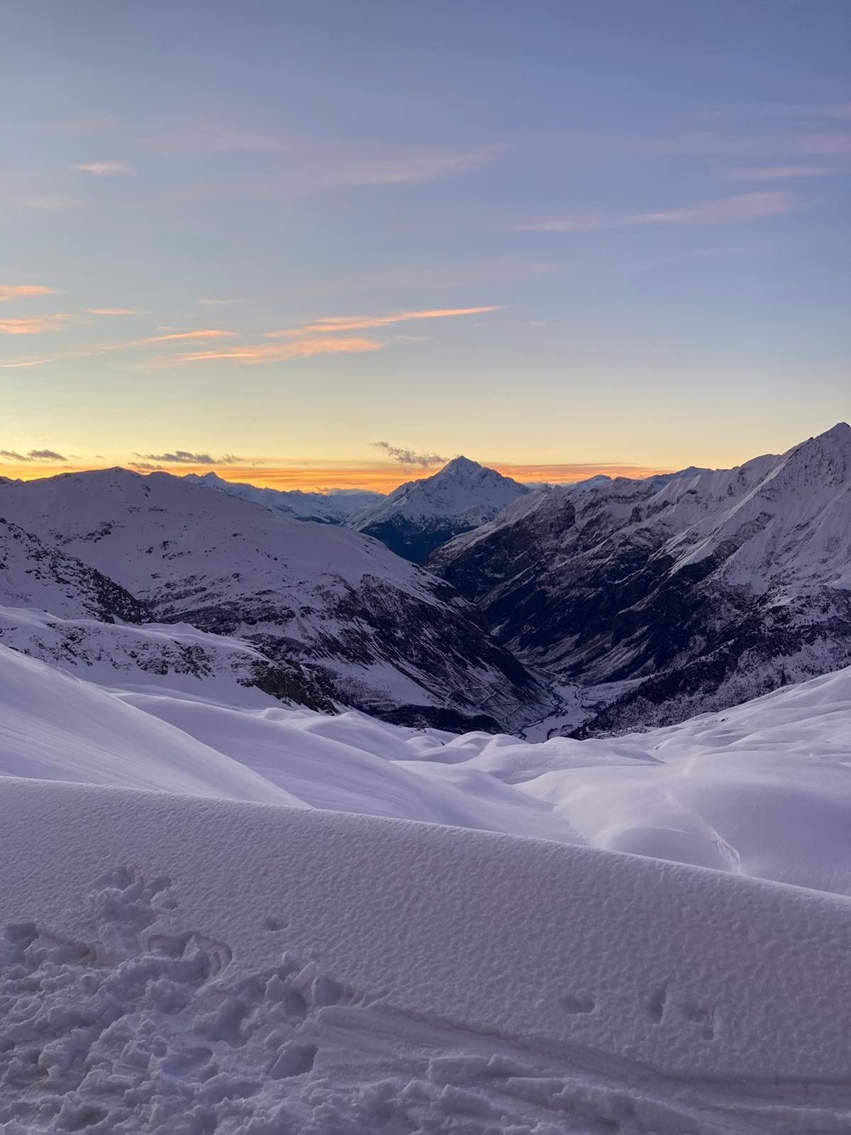 Lever du Soleil vers le Mont Pourri 