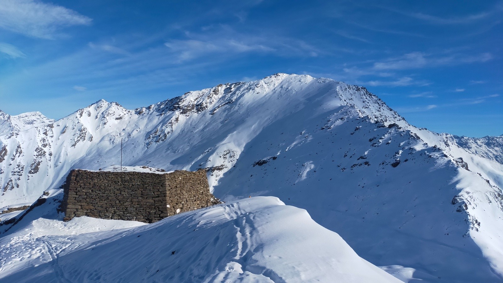 #4 Signal du Petit Mont Cenis en 2ème plan derrière les fortifications du Mt Froid Signal du Petit Mont Cenis en 2ème plan derrière les fortifications du Mt Froid