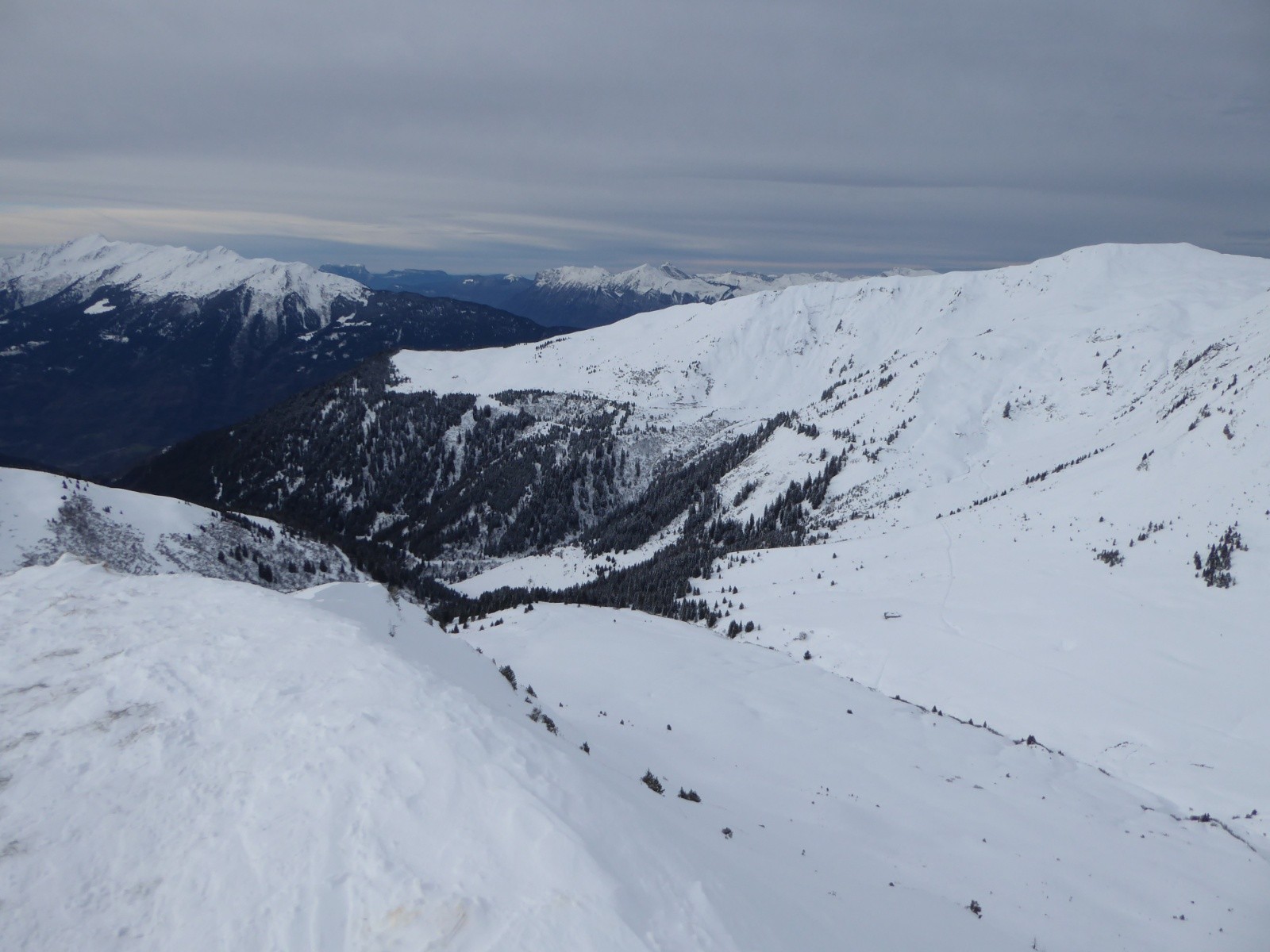 Vers le Daru, départ pour faire la Pointe de la Grande Journée ou le col de la Bâthie&nbsp;