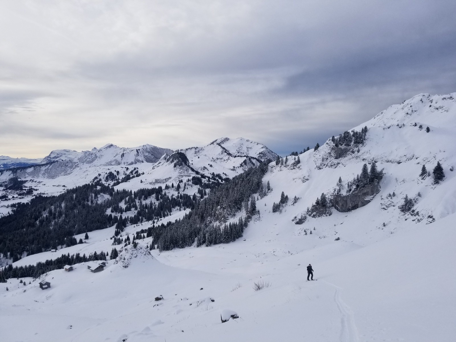 Montée au dessus de Chalet Blanc