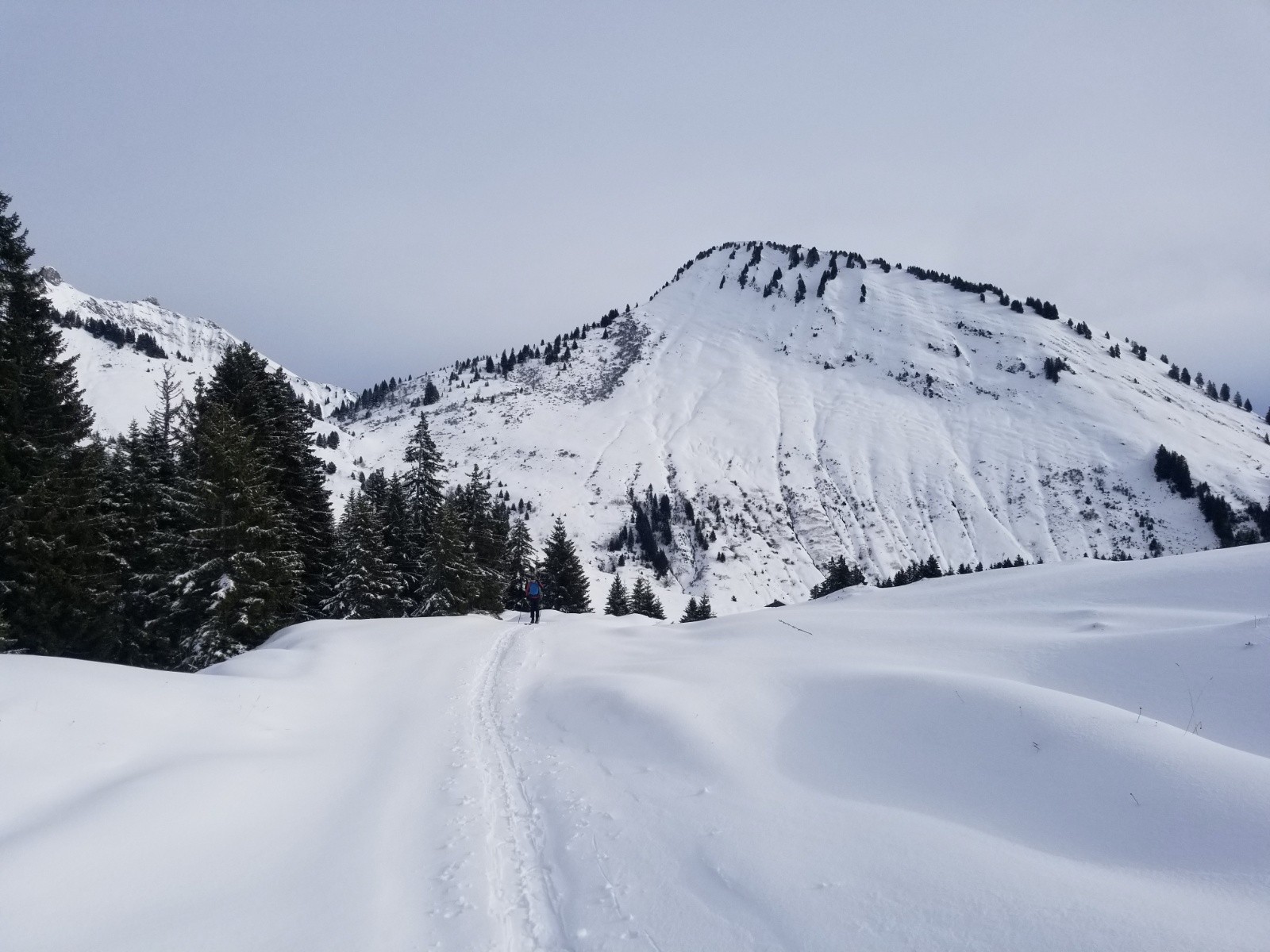 Remontée vers le col de la Ramaz