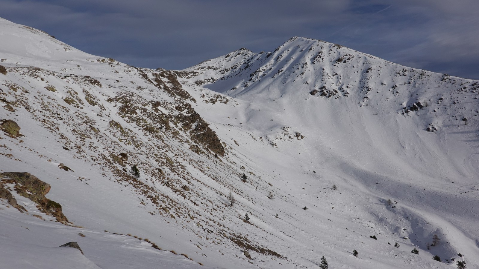 Le vallon d'ascension vers les Mont Pépoiri et Pétoumier skié ce jour