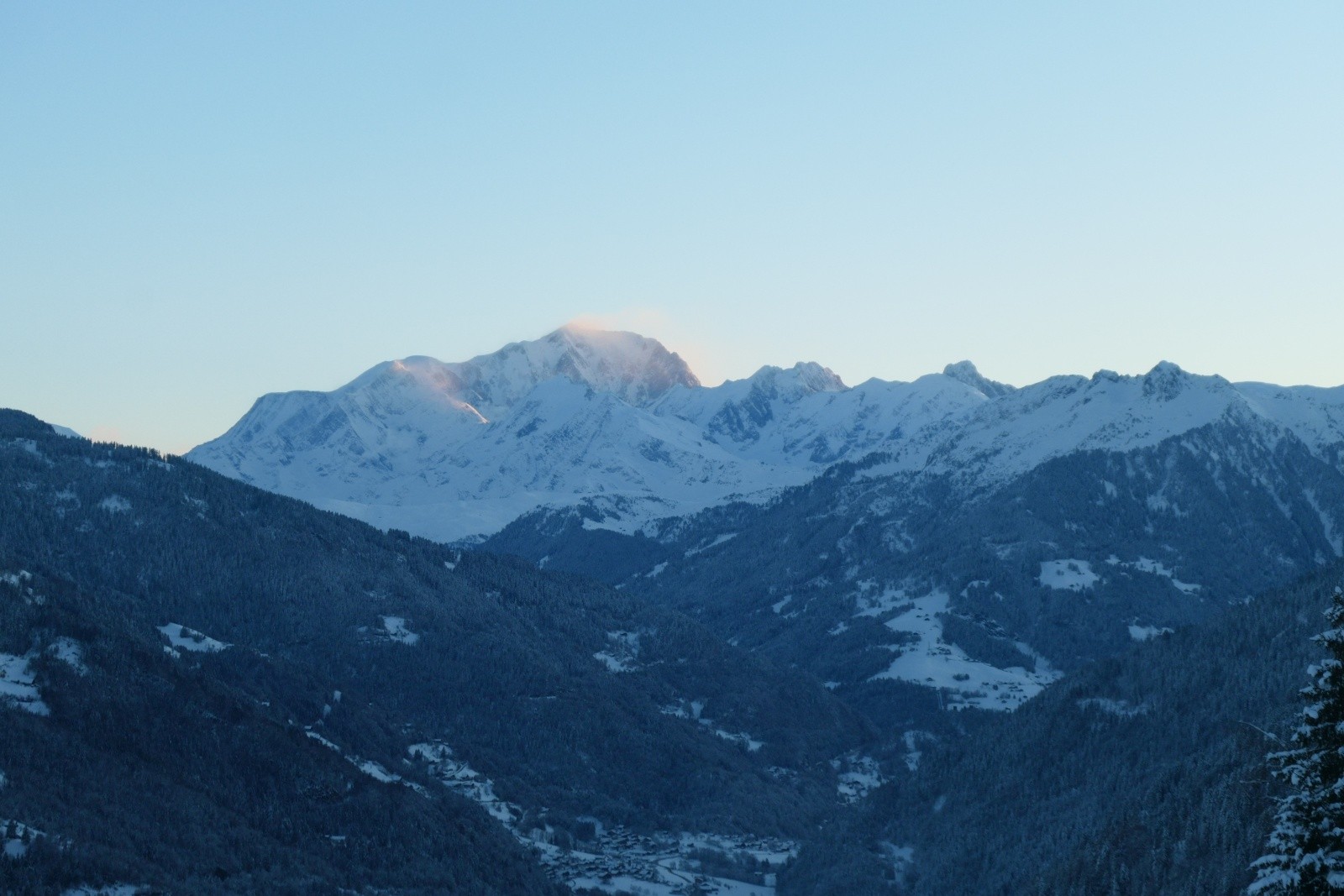  Le Mt Blanc se réveille