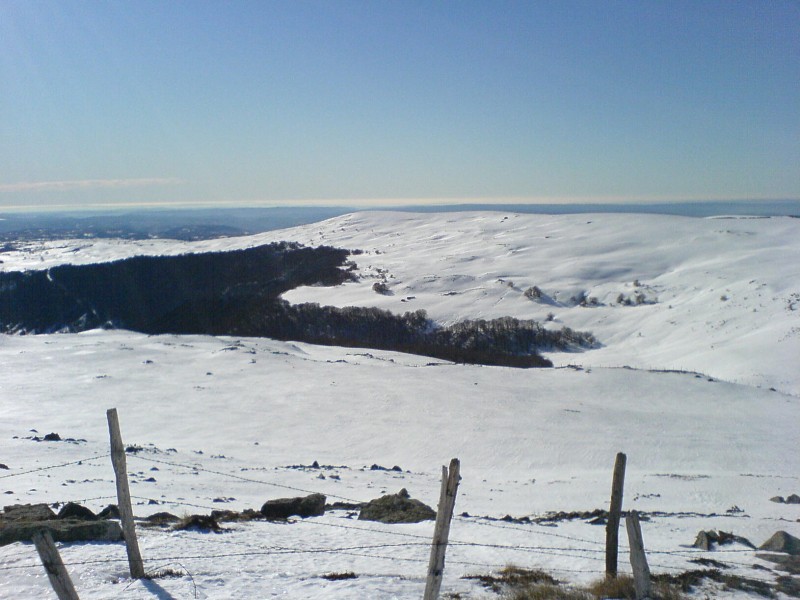 Vallée du Siniq : Des immensités de neige pour les raquettes depuis Malbo.