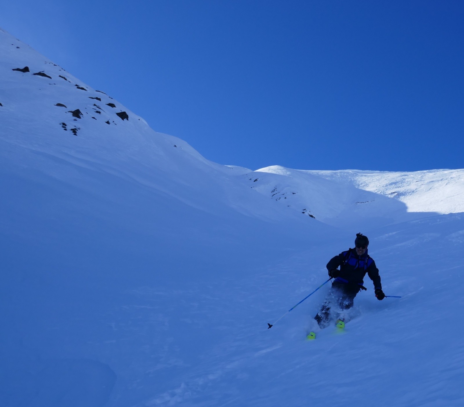 &nbsp;Dam's dré dans l'pentu...