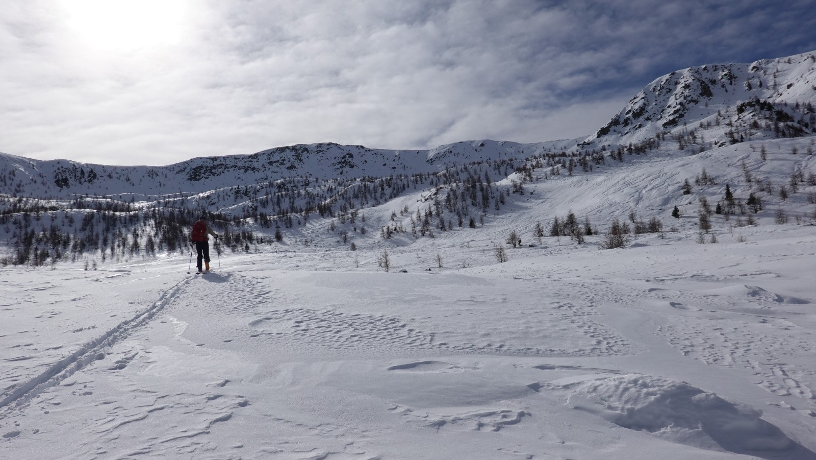 Direction la Cime du Pertus sur la droite de la photo