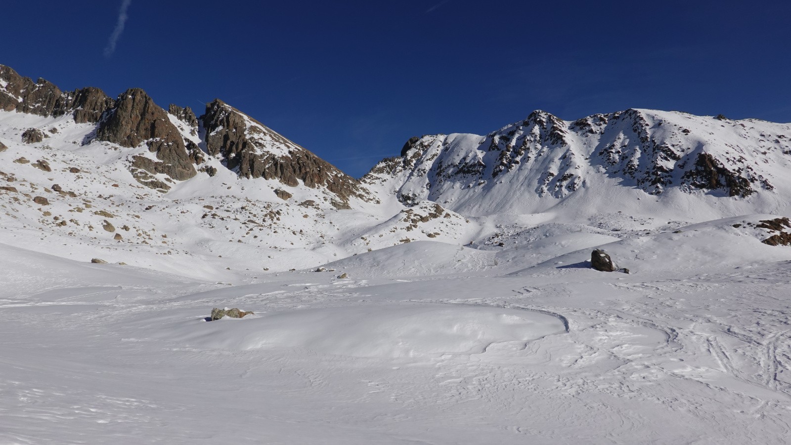 Les Cinq Lacs, Pas du Néglier et Cime de Paranova