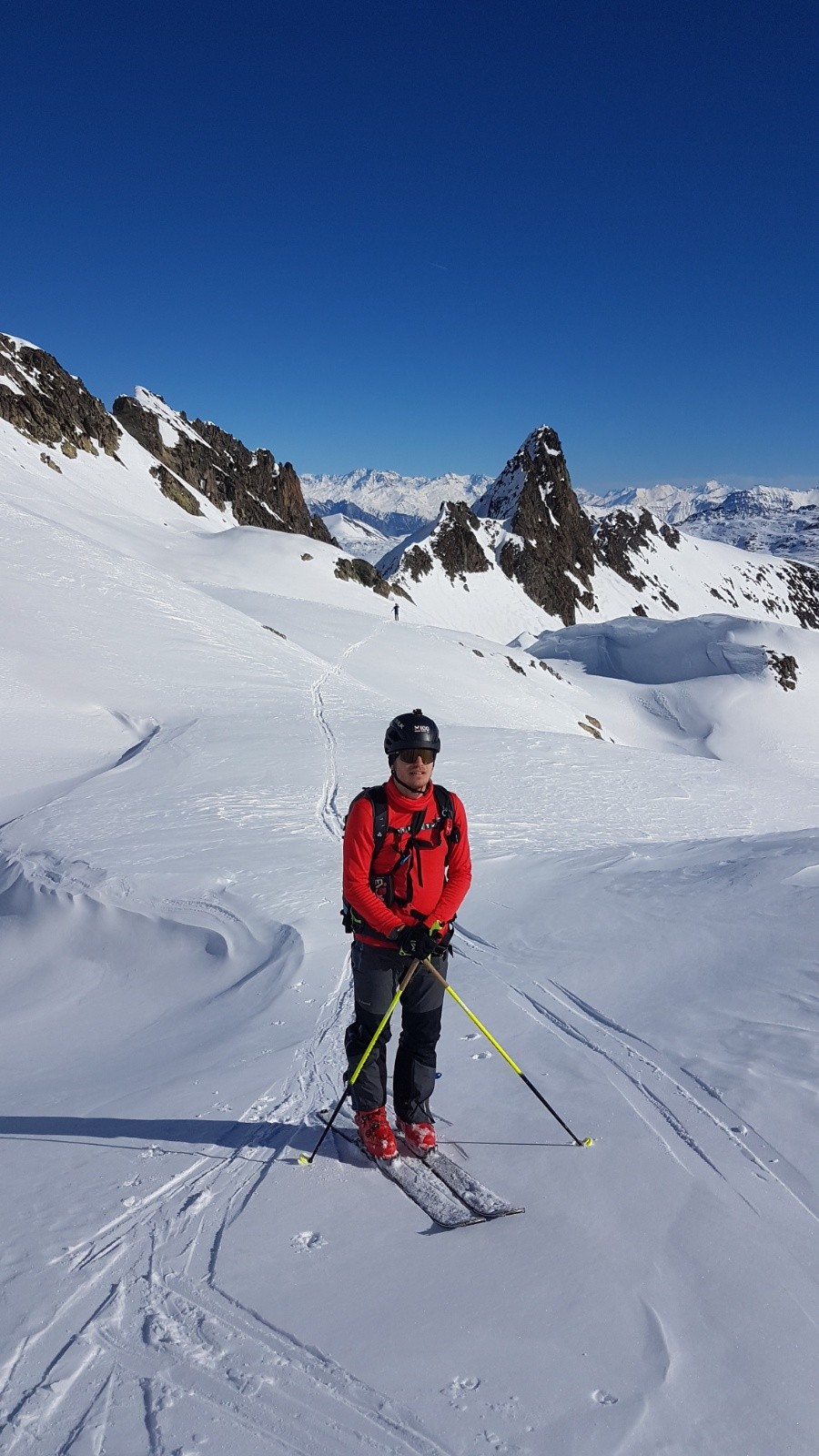 Après la brèche du lieutenant que l'on devine en arrière plan en direction du vol de l'agnelin&nbsp;&nbsp;