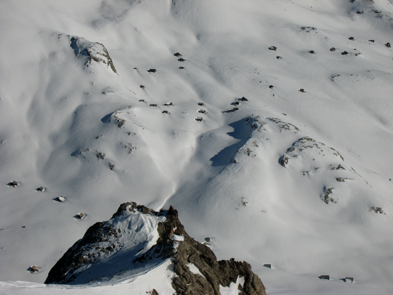 Chalets de Furfande : vue plongeante depuis le Pic des Chalanches