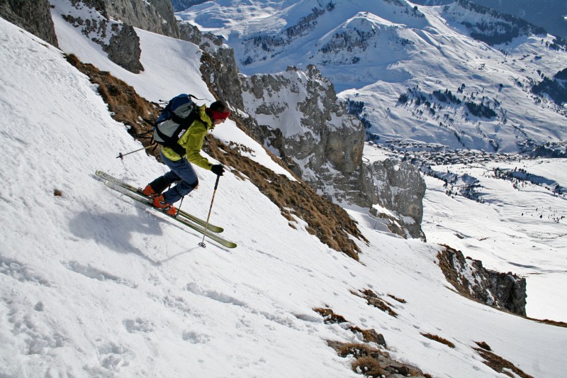 jalouvre : près du sommet deux virages dans la face sud