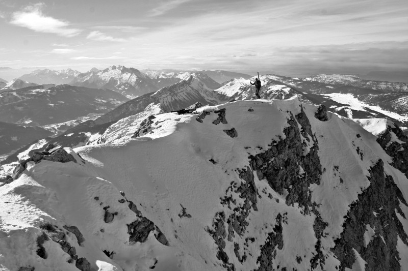 sommet du jalouvre : Pierre en termine avec le Jalouvre