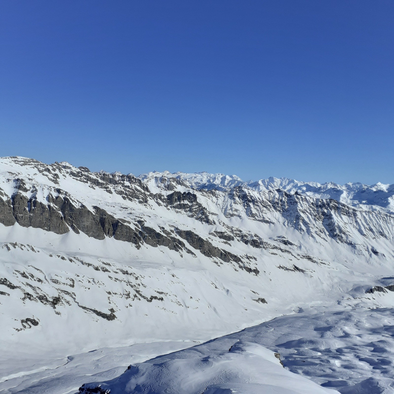 Vers la Haute Tarentaise et le Merchandeur au premier plan