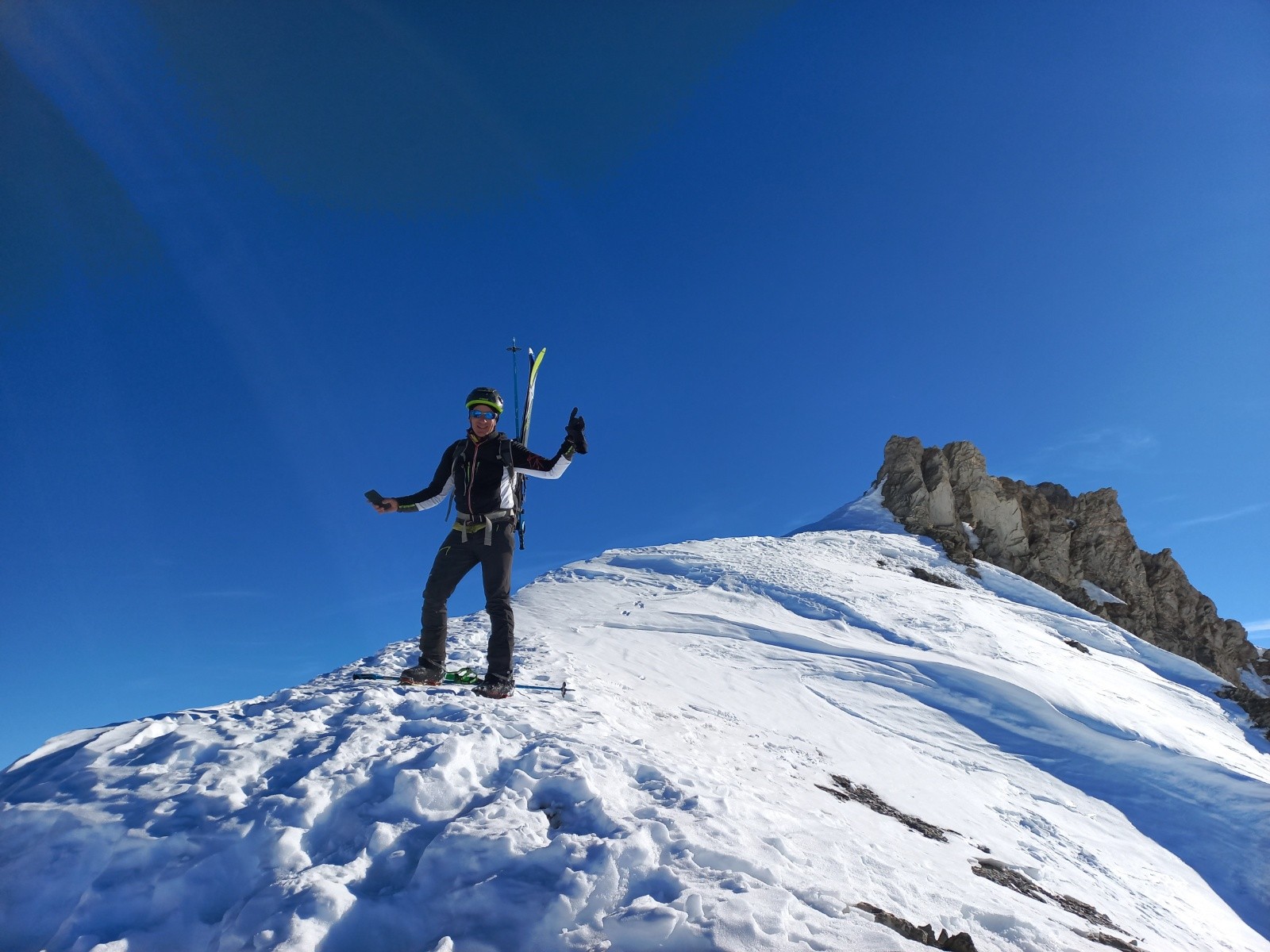 Philippe à la sortie du couloir