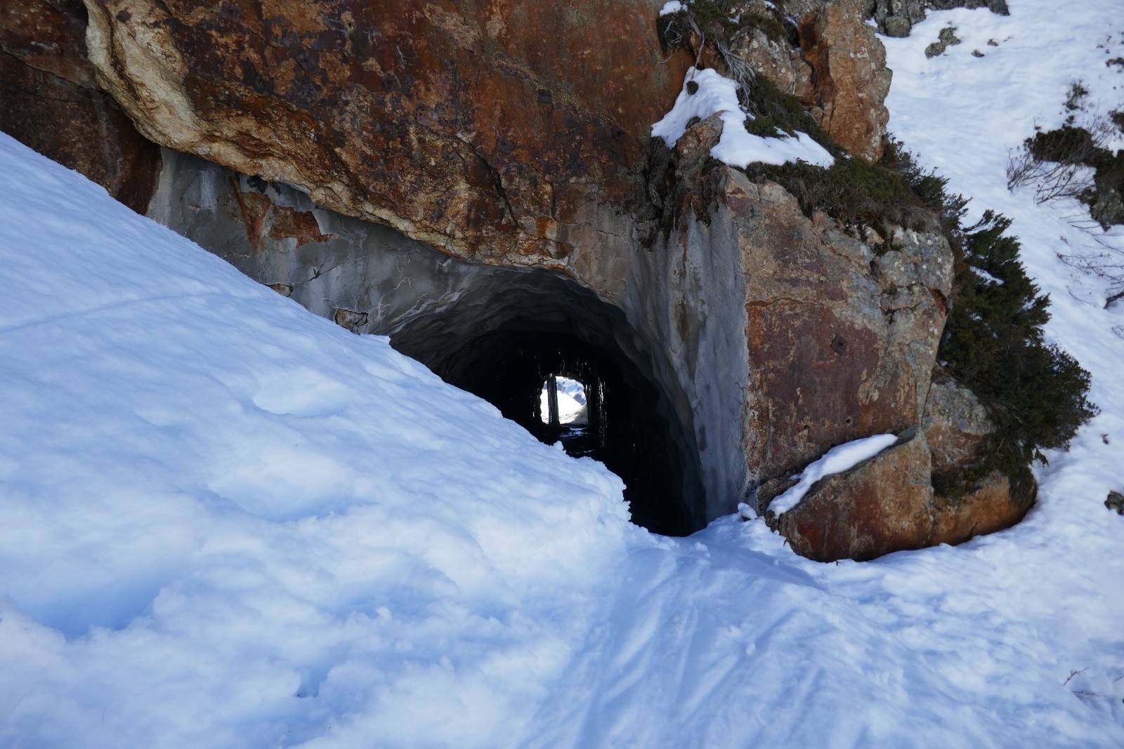 Premier tunnel, je ne vous montre pas l'intérieur, cf la sortie de la semaine dernière.