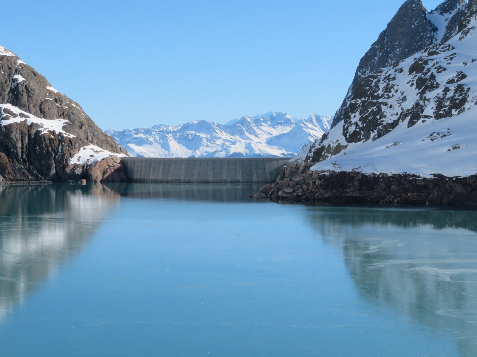 Barrage du Vieux Emosson.